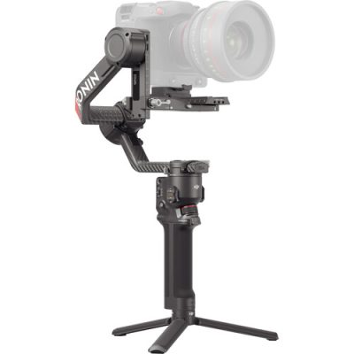 DJI RS 4 Pro Gimbal Stabilizer Combo - Image 2