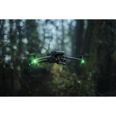 DJI Mavic 3 Pro Drone with Fly More Combo & DJI RC - Image 3